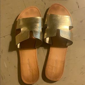 Size 9 Silver Sandals brand Cityclassified